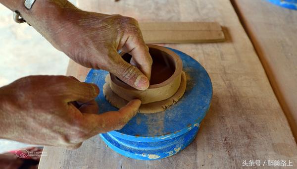 西双版纳在水一方泼水节,版纳哪里可以感受泼水