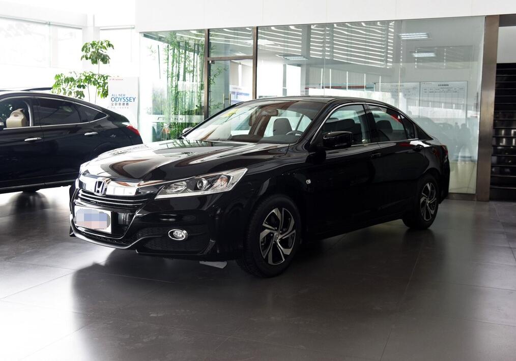 2016年雅阁2.0舒适版驾驶感受,2016款雅阁2.0舒适版功能介绍