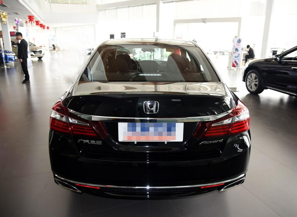 2016年雅阁2.0舒适版驾驶感受,2016款雅阁2.0舒适版功能介绍