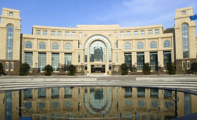 韩国十大名校校训,对各大名校的校训评论