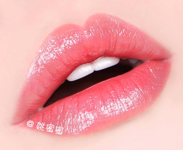 dior魅惑变色唇膏001粉色小样 (dior魅惑星耀唇膏银管口红740)