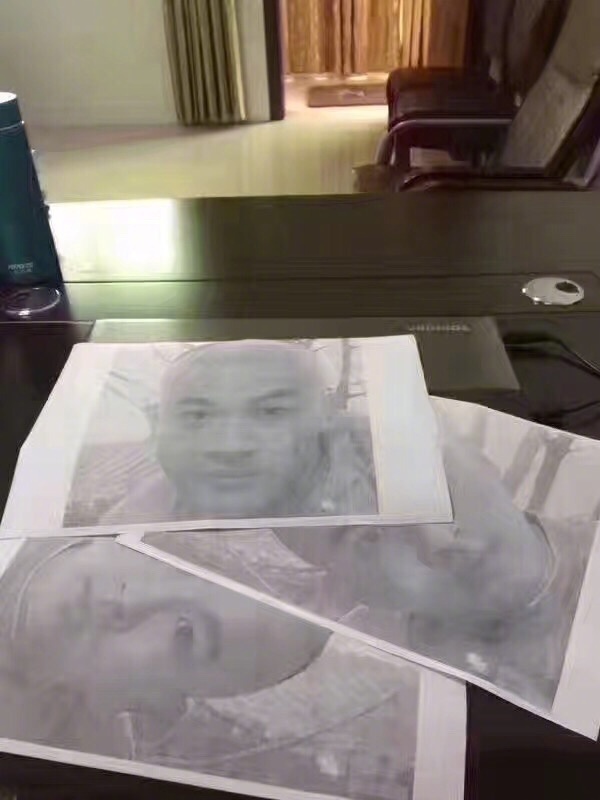 女生之间的友谊比男生简单很多,男生之间是没有真正的友谊的