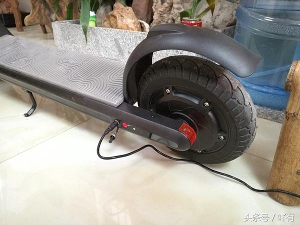 rnd电动滑板车优缺点,全铝车身轻多少