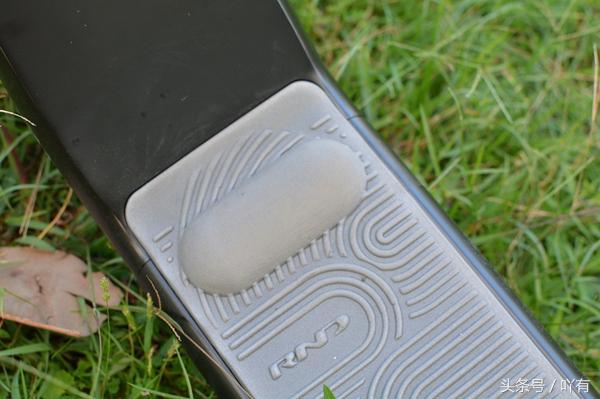 rnd电动滑板车优缺点,全铝车身轻多少