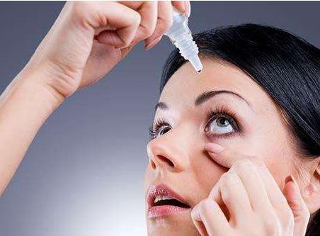 眼睛为啥总是特别痒,春季眼睛过敏发痒