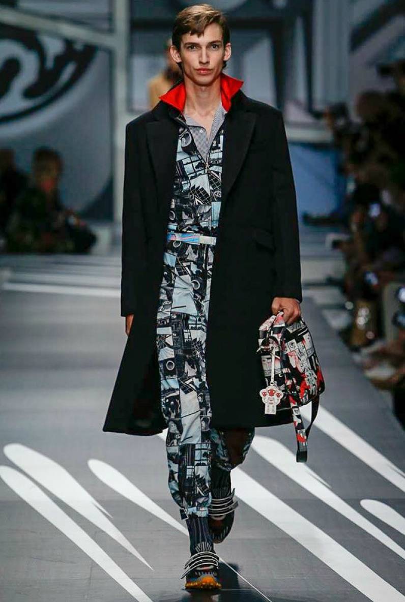 prada普拉达春夏时装周,prada普拉达2012秋冬男装走秀
