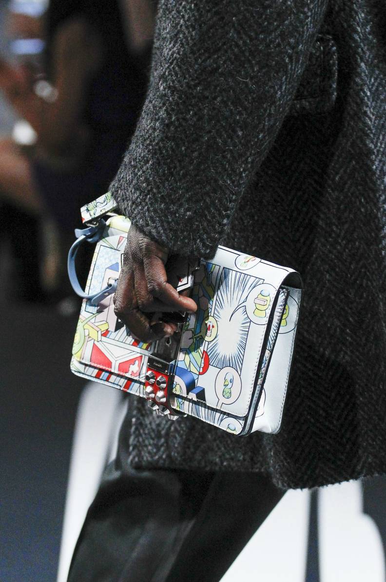 prada普拉达春夏时装周,prada普拉达2012秋冬男装走秀