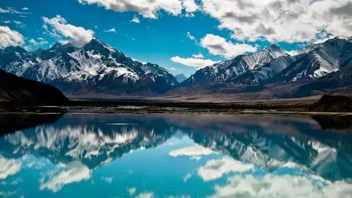 鹰潭有到喀什客运列车吗,鹰潭至喀什火车途经哪些站