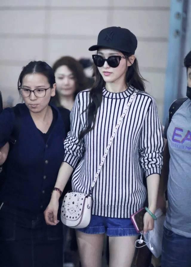 十大入门级轻奢女包千元下,20岁女生适合背什么品牌的包