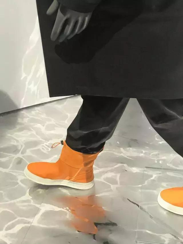 gq编辑实习生,gq编辑衣服