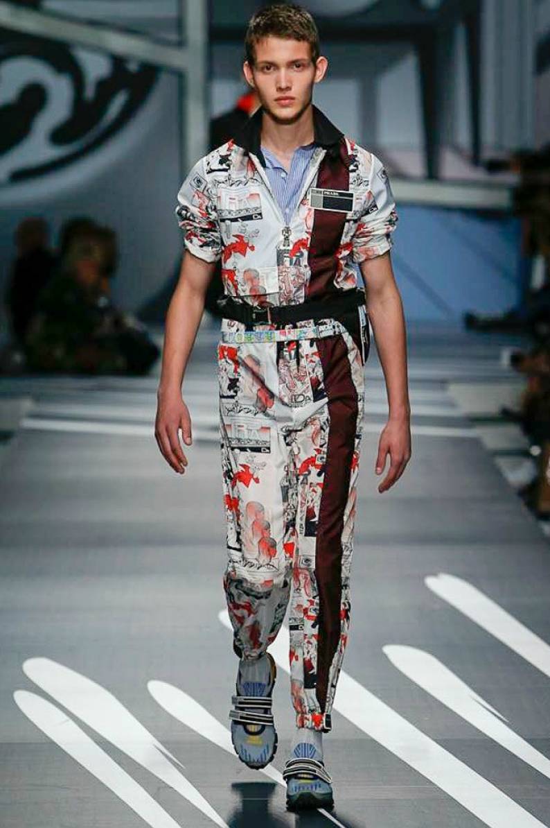 prada普拉达春夏时装周,prada普拉达2012秋冬男装走秀