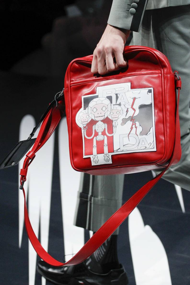 prada普拉达春夏时装周,prada普拉达2012秋冬男装走秀