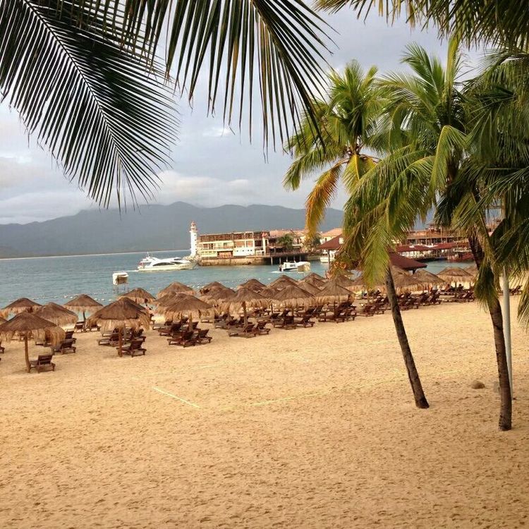 海南旅行三亚旅游攻略,海南三亚夫妻结伴旅行