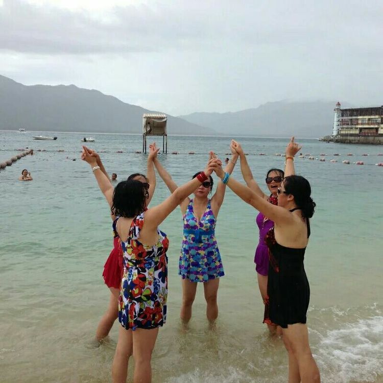 海南旅行三亚旅游攻略,海南三亚夫妻结伴旅行