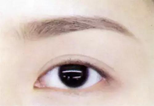 圆脸方脸妹子福利超级瘦脸的眉形,大脸方脸妹子必看超级瘦脸的眉形