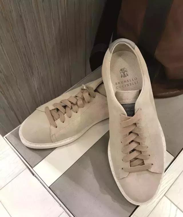 gq编辑实习生,gq编辑衣服