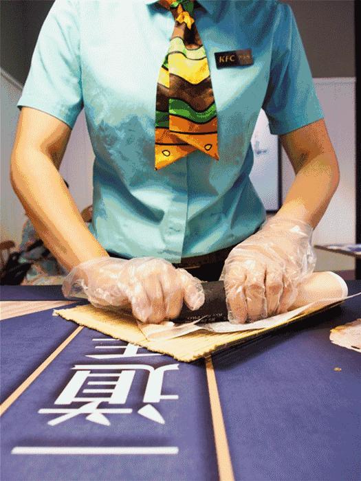 哟哟切克闹，我的饭团来一套！南京人吃完这个可以回味一天！