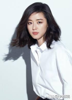 那些留短发的网红，居然辨识度统一比长卷发网红高！比如这个水原希子和王大陆的综合体