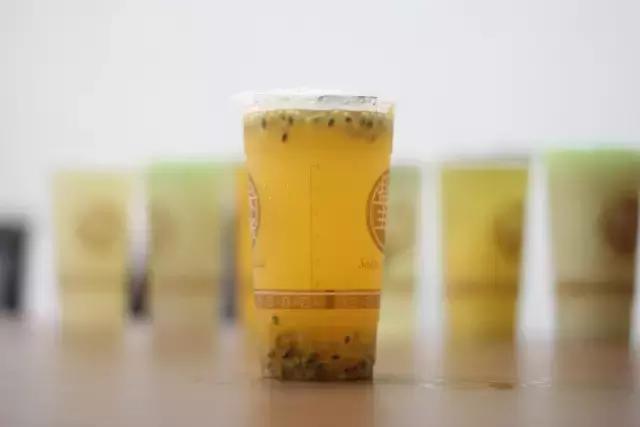 啊!好咸!好爽!喝完一袋盐后小编身残志坚,只为告诉你谁是老盐界的no.1!