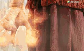 偶像包袱碎一地的明星,黄晓明甩掉偶像包袱开启自黑模式