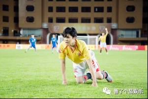 侯明昊鹿晗撞脸视频,侯明昊和鹿晗长得很像