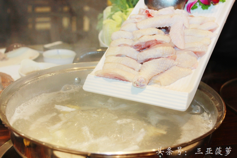 请客推荐去哪个饭店,三亚适合十个人聚餐的餐厅推荐