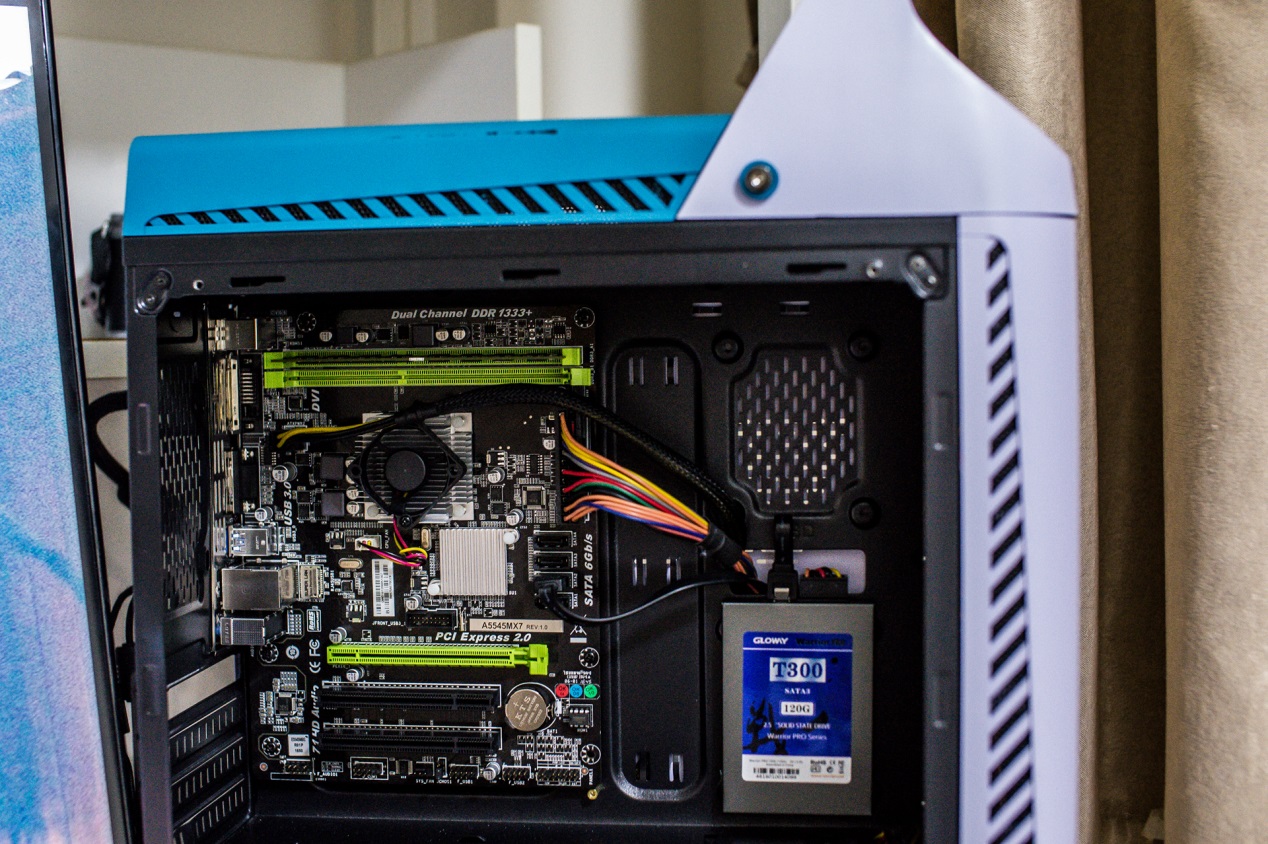 瀹滃瀹滃涓夋ゼ,瀹滃瀹滃鐢靛櫒