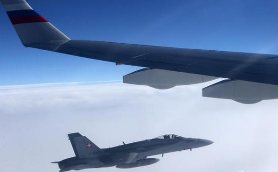 苏27和歼16俄罗斯,f-16对苏27