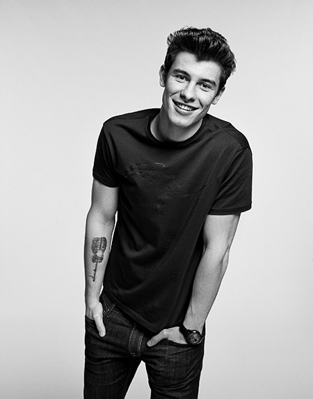 阿玛尼时尚风腕表,科技与情怀结合手表