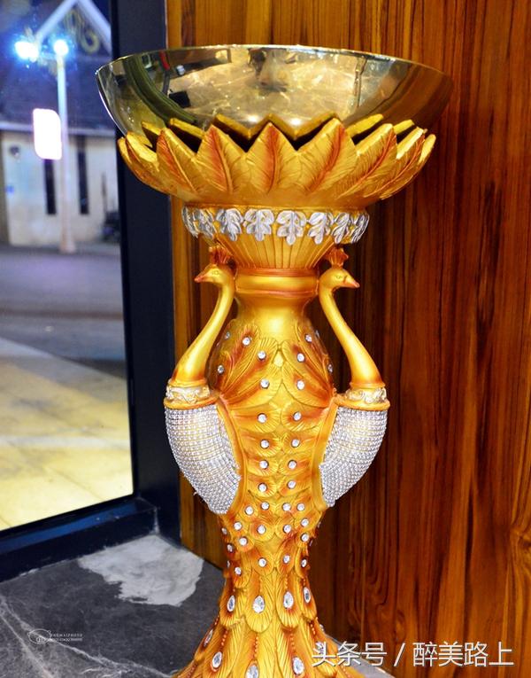 西双版纳在水一方泼水节,版纳哪里可以感受泼水