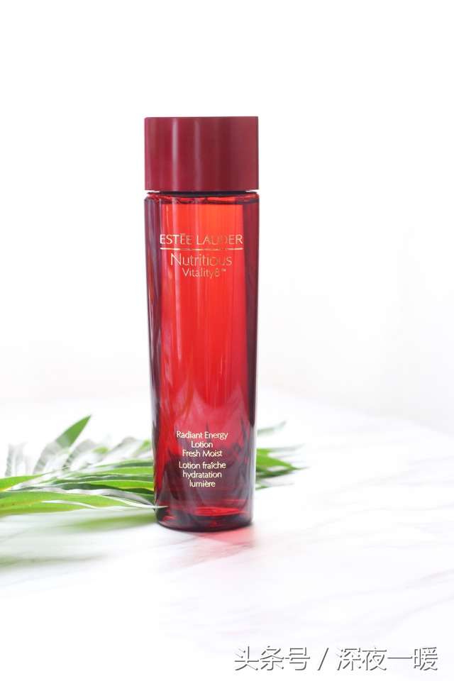 雅诗兰黛红石榴水哪个适合夏天用,红石榴水雅诗兰黛油皮