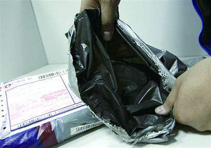 大量快递垃圾何去何从,狂欢过后快递包装垃圾该何去何从