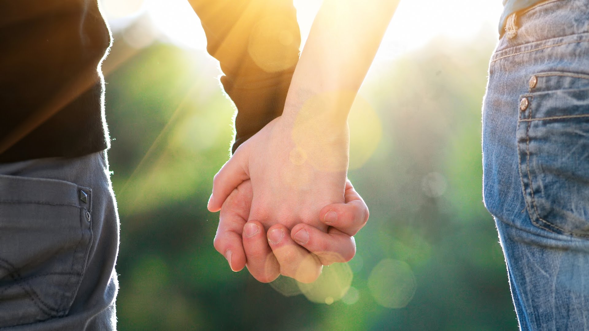 为结婚砸锅卖铁买了房终分手，没了爱情但赚了千万｜“万元大奖爱北京”开奖