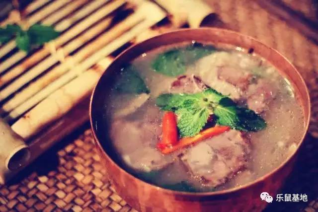 “薄荷香中醉欲颠”,有了薄荷的陪伴让,你清清爽爽度夏天