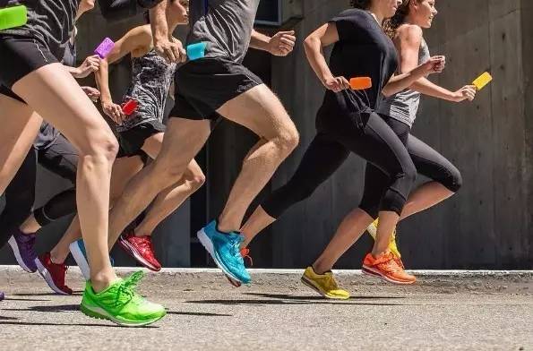 马拉松成绩和自己训练成绩,马拉松靠努力能得第一吗