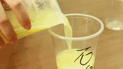 啊!好咸!好爽!喝完一袋盐后小编身残志坚,只为告诉你谁是老盐界的no.1!