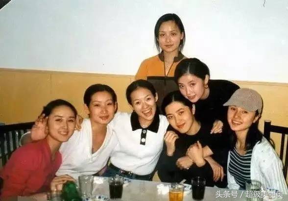 美貌气场不输范冰冰,美貌堪比范冰冰