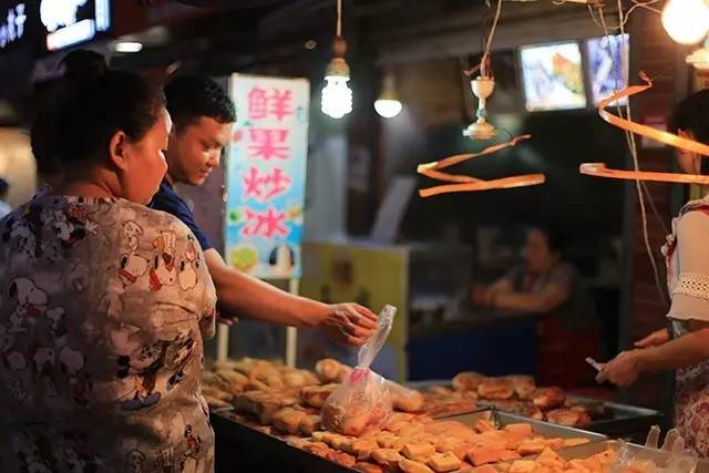 这才是淮北该有的深夜食堂故事：总有个地方治愈失眠