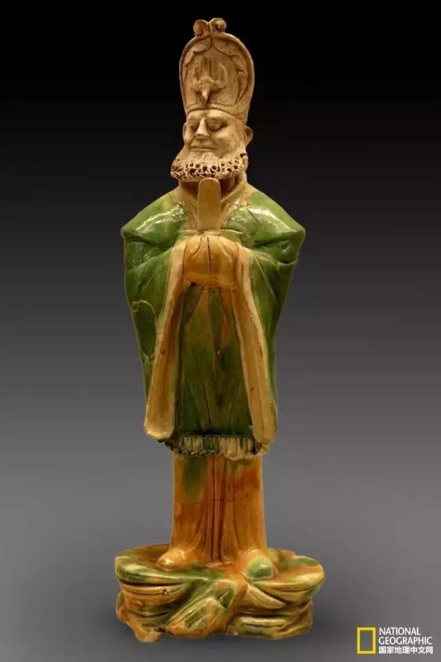 鍙や唬鍞愬畼鏈嶈,鍘嗘湞鍘嗕唬鐢峰瓙鏈嶉グ灞曠ず