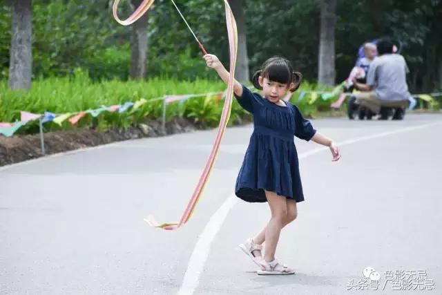 尼康半画幅d7500拍人像,尼康d7500是全画幅吗