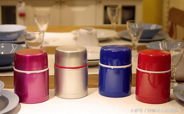 上班族必备的10件物品,上班族必备三件事