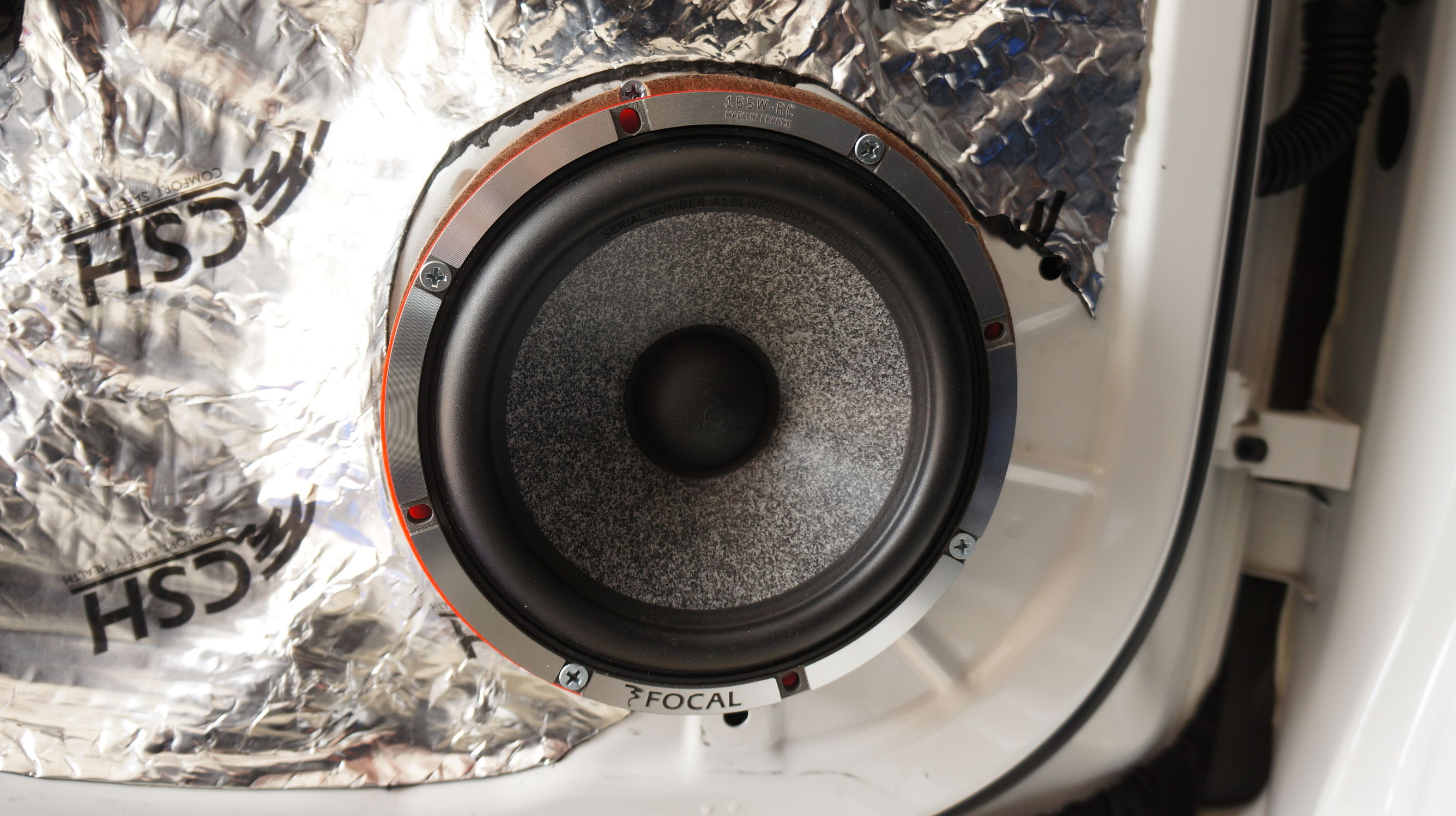 斯柯达明锐12款原车几个鸣笛喇叭,09款斯柯达明锐鸣笛喇叭自己更换