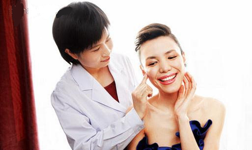 为什么吃避孕药可以调经,为什么吃避孕药会冒痘痘