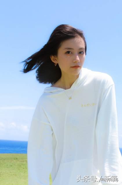 那些留短发的网红，居然辨识度统一比长卷发网红高！比如这个水原希子和王大陆的综合体