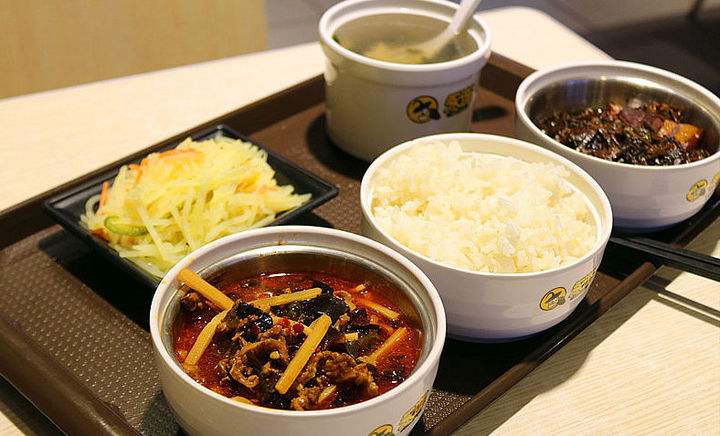 没经验想开一个中式快餐店,想开一家快餐店不知道买什么好