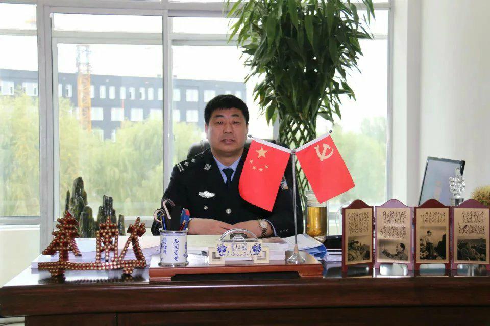 履职担当模范作用强,履职尽责发挥党员先锋模范作用