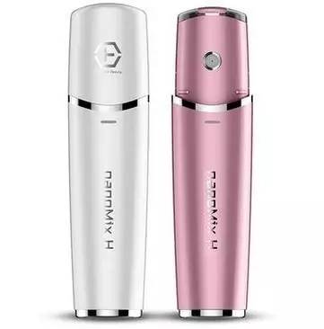 Madam问答室丨防辐射、正式的连衣裙、蚊子叮咬疤痕、法令纹、补水仪