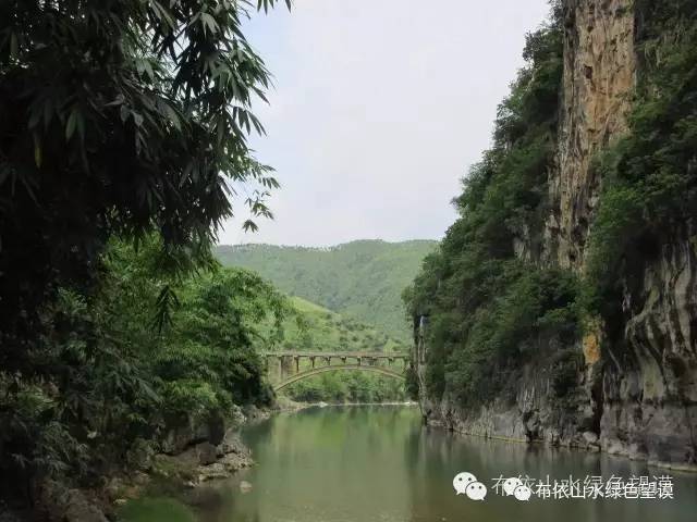 您好！我叫望谟，这是我的新名片~