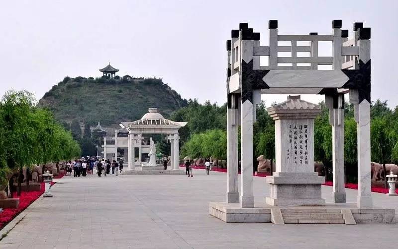 武汉又加开高铁线了，去兰州、乌鲁木齐这些地方玩，省钱又省时啦！