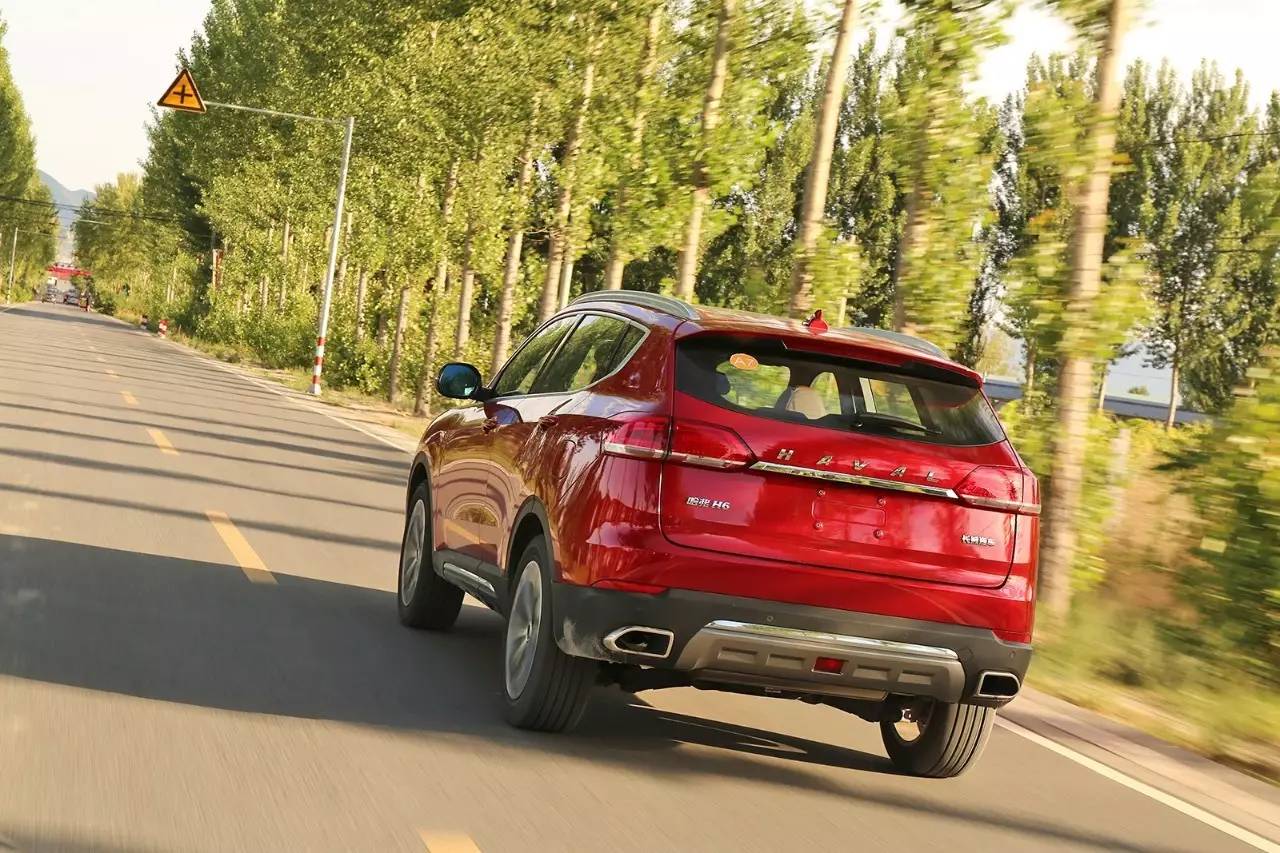 17年1.3t哈弗h6,试驾全新哈弗2020h6